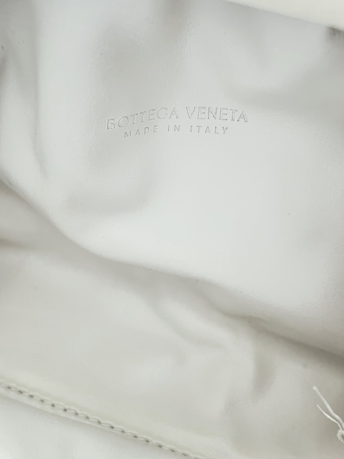 White Raffia Bottega Vanetta Mini Pouch