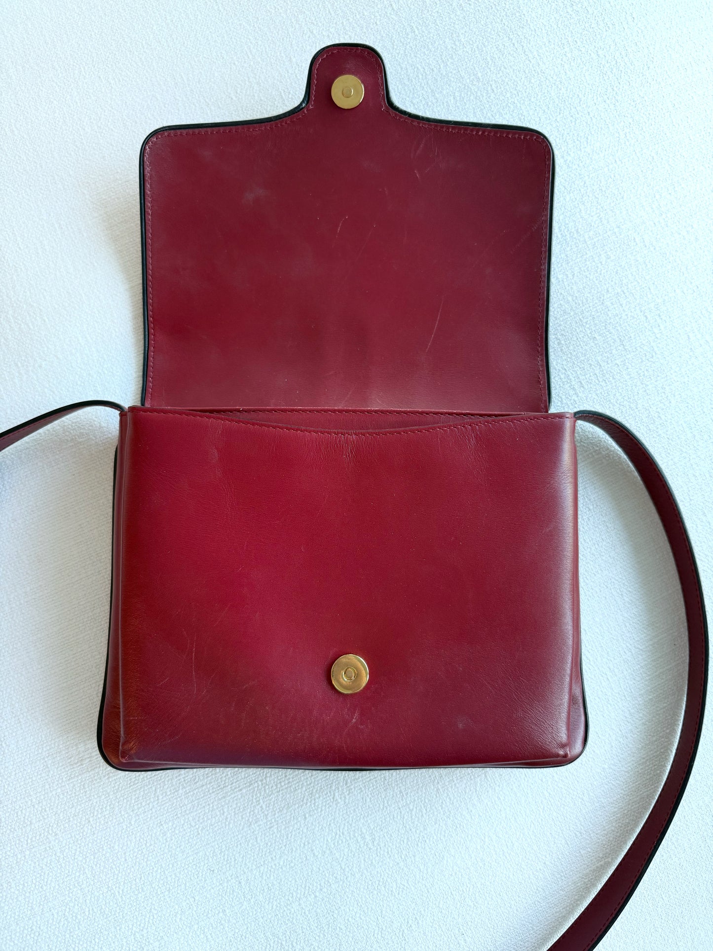 Gucci Medium Arli Flap Bag