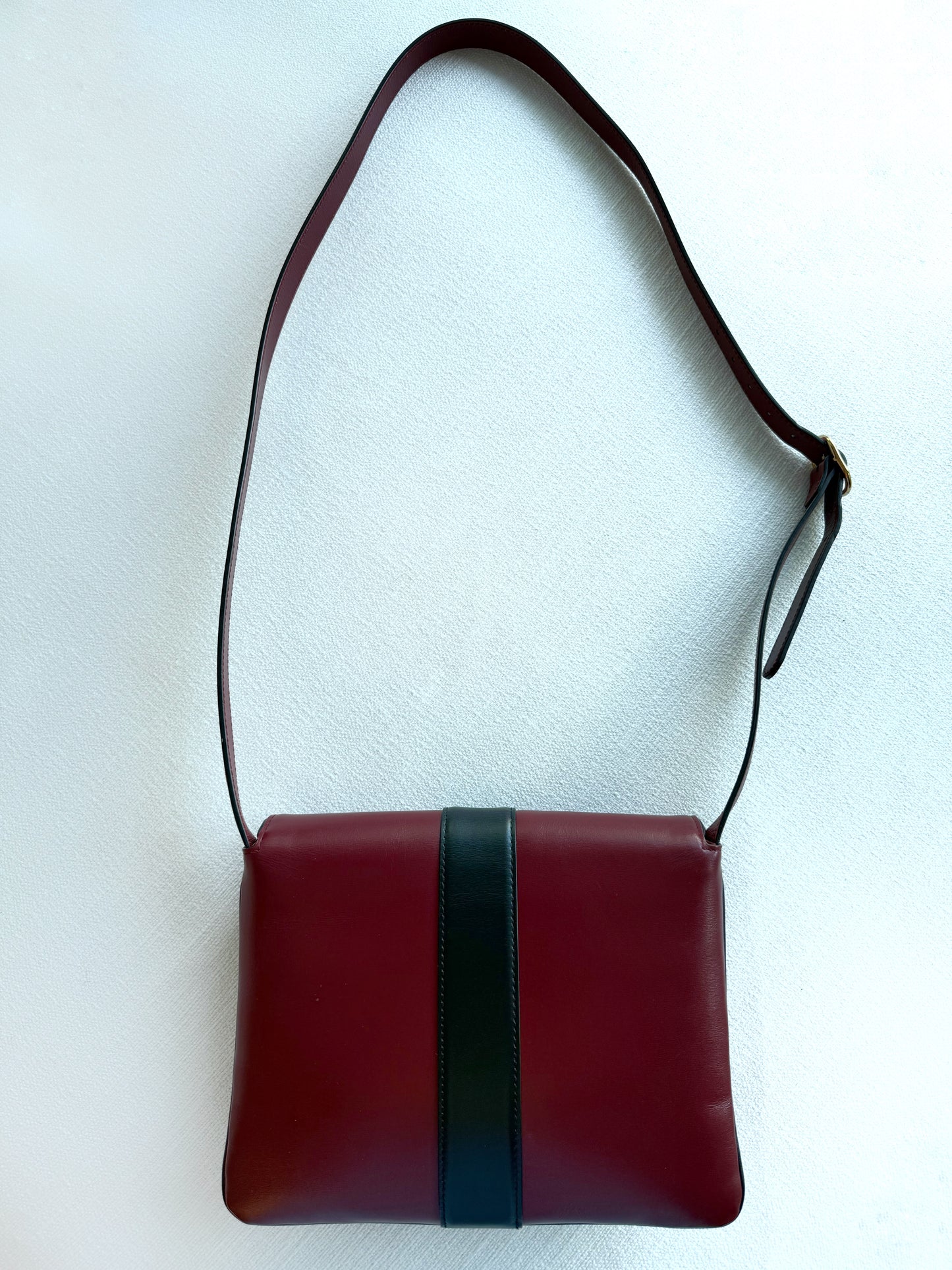 Gucci Medium Arli Flap Bag