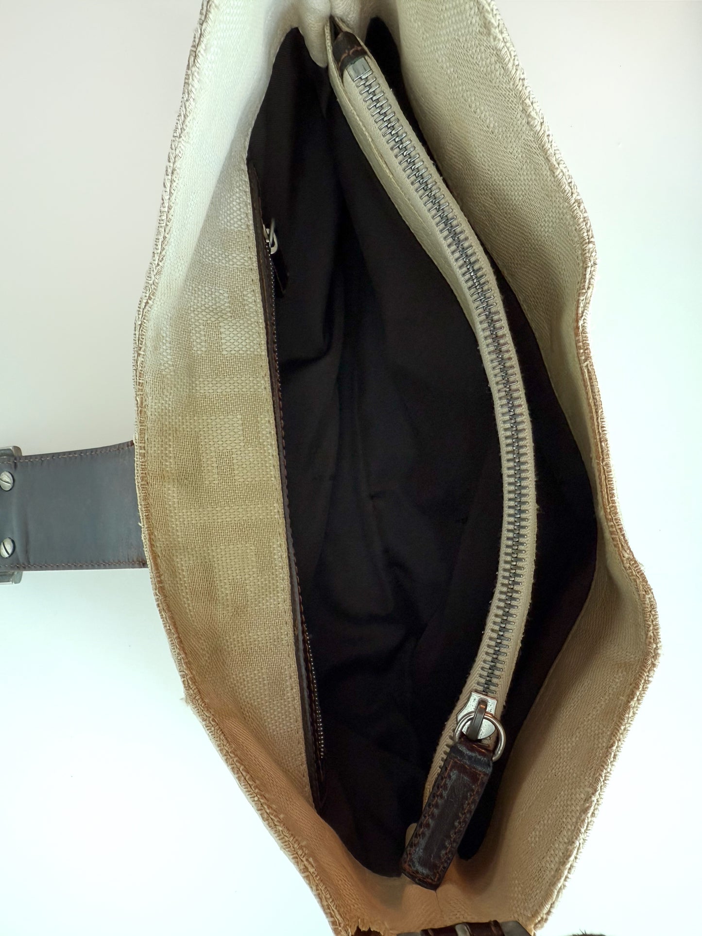 Beige Fendi Mama Baguette