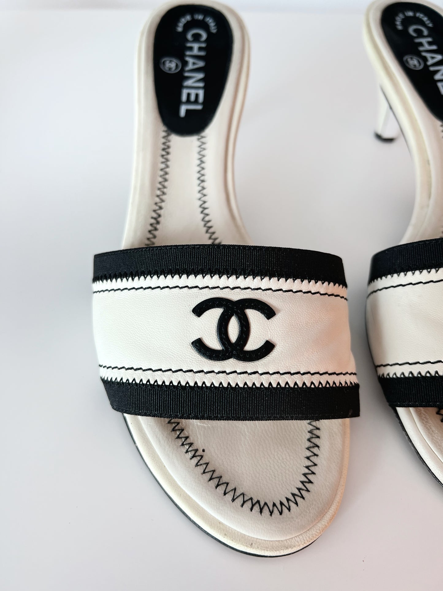 Black and Tan Chanel Mules (EU 39)