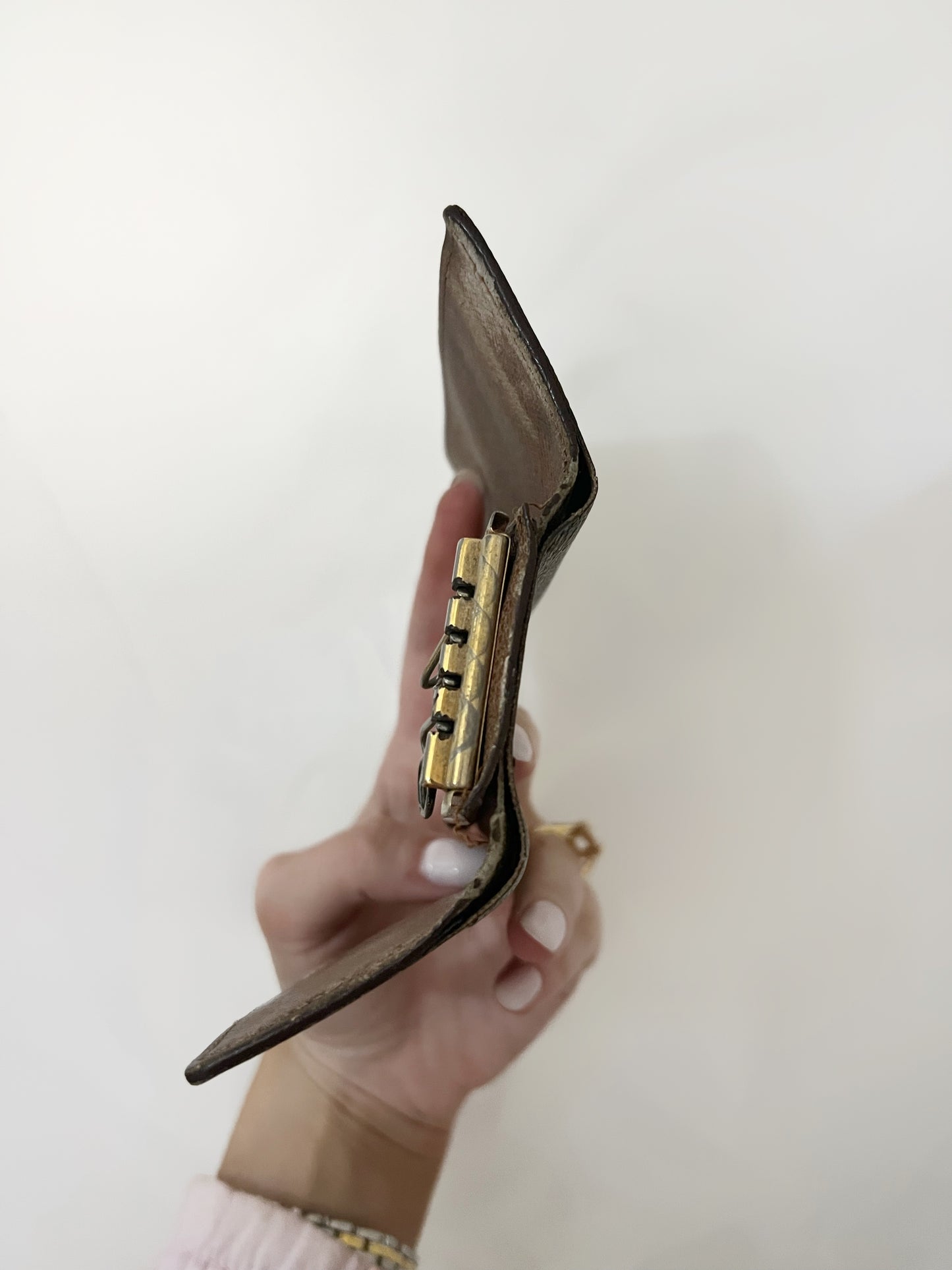 Louis Vuitton Key Card Case