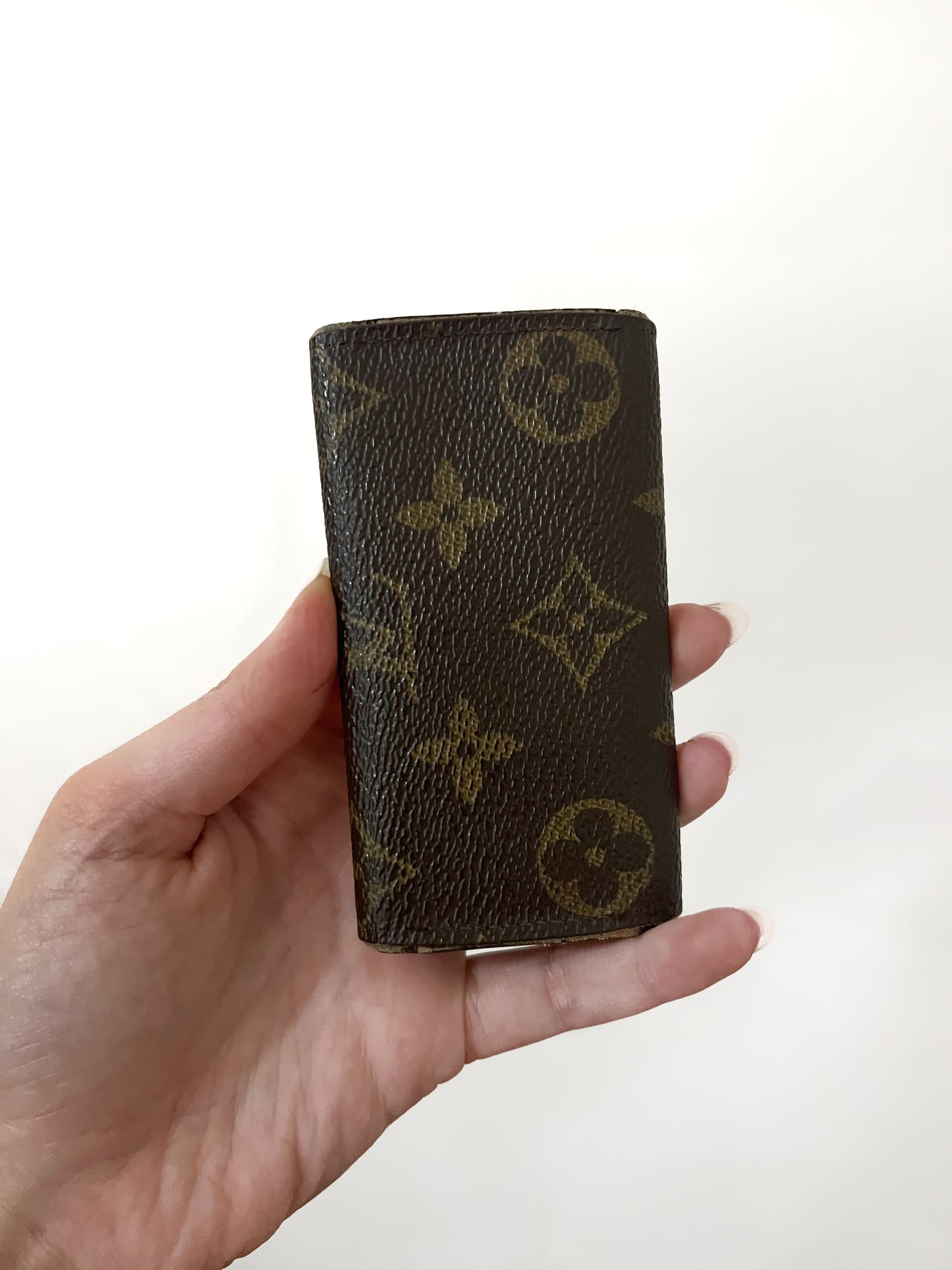 Louis Vuitton Key Card Case