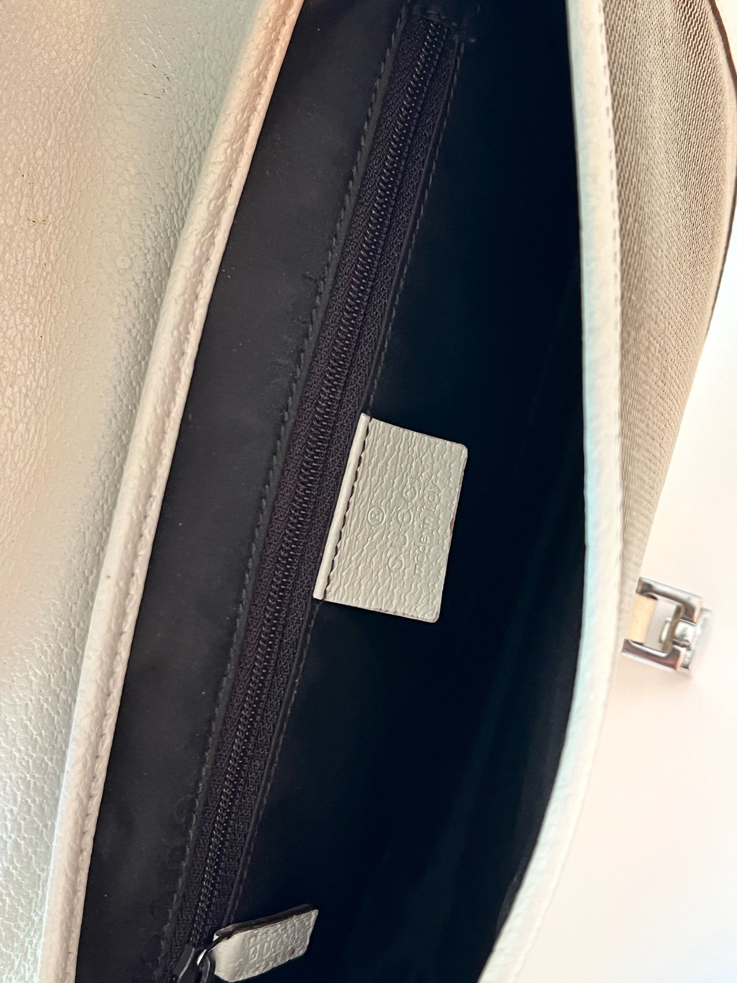 Gucci Shoulder Bag