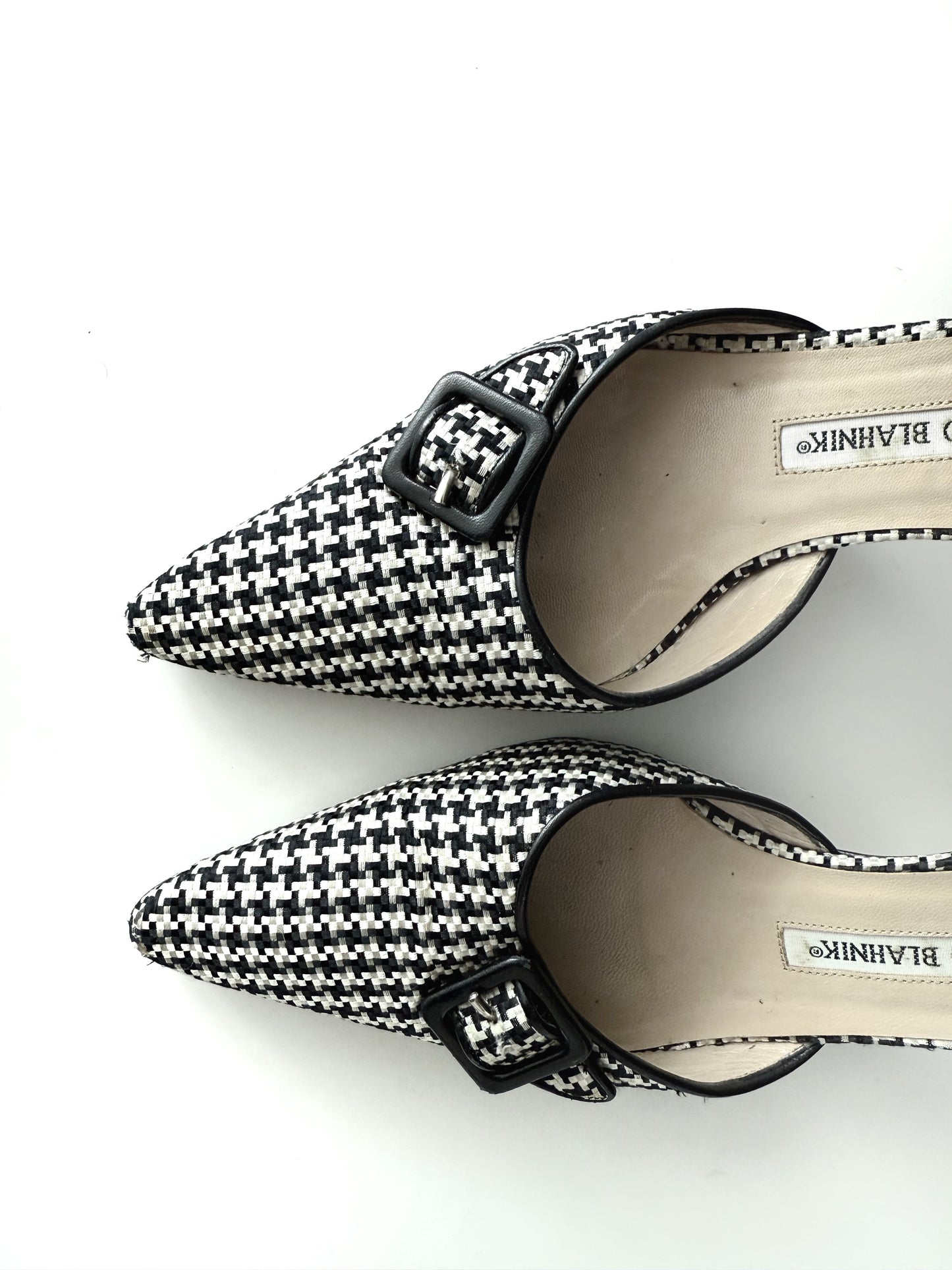 Black and White Manolo Kitten Heels (37.5)