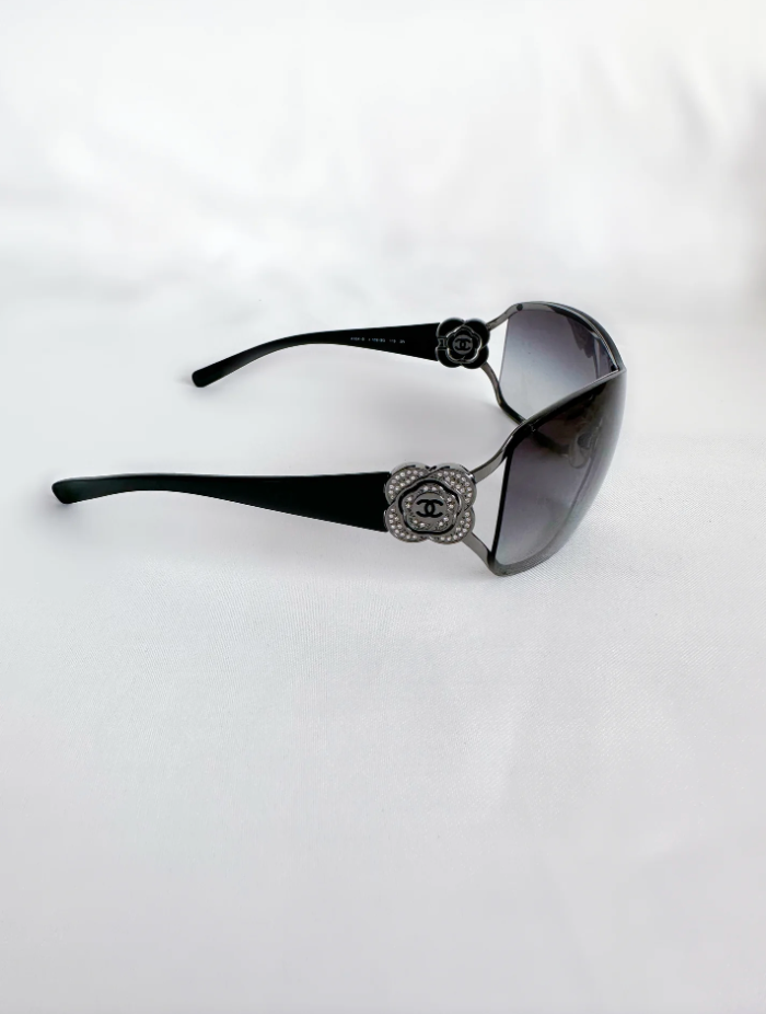 Black Y2k Chanel Sunglasses (SOLD)