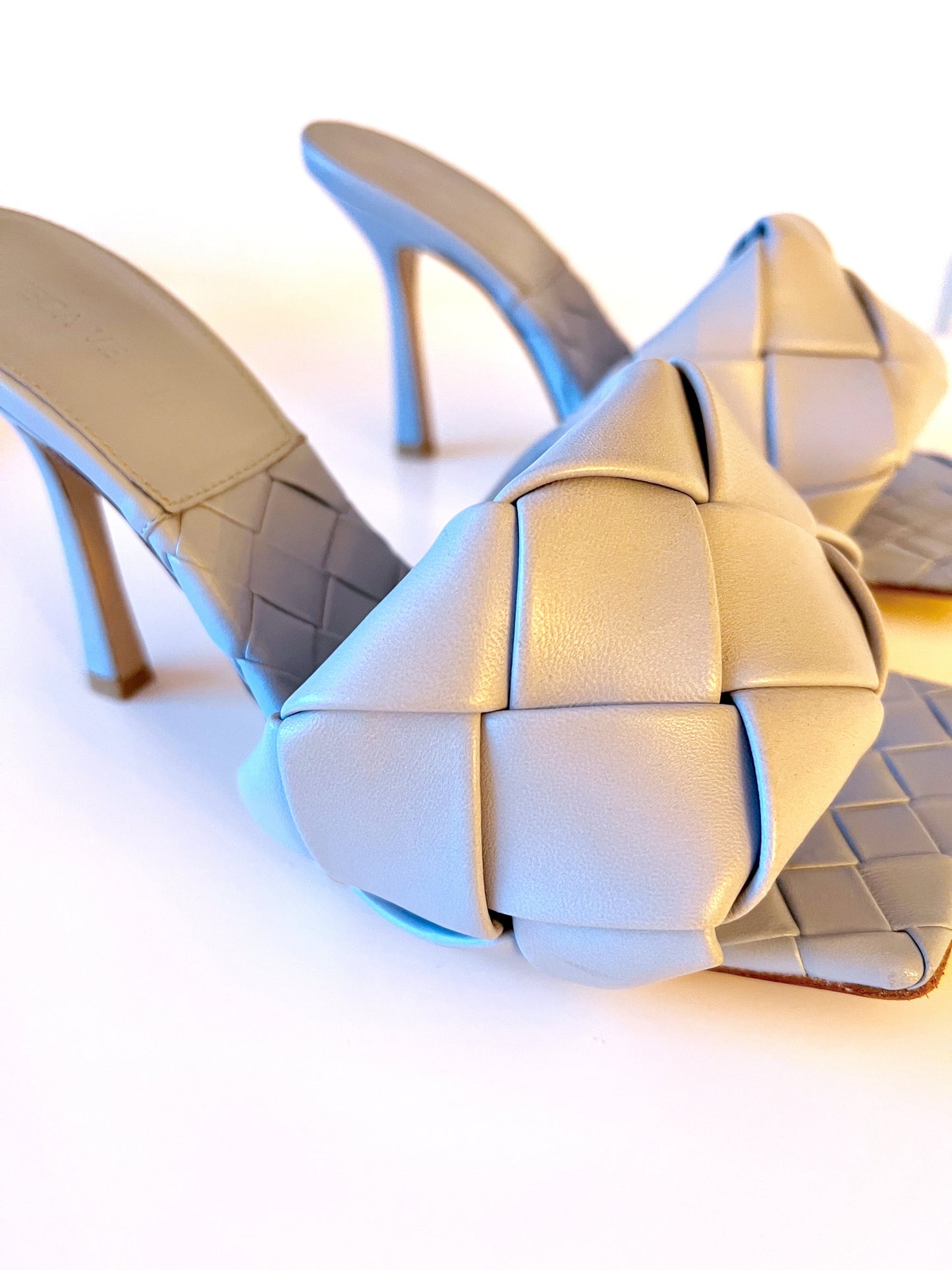 Bottega Veneta Woven Heels