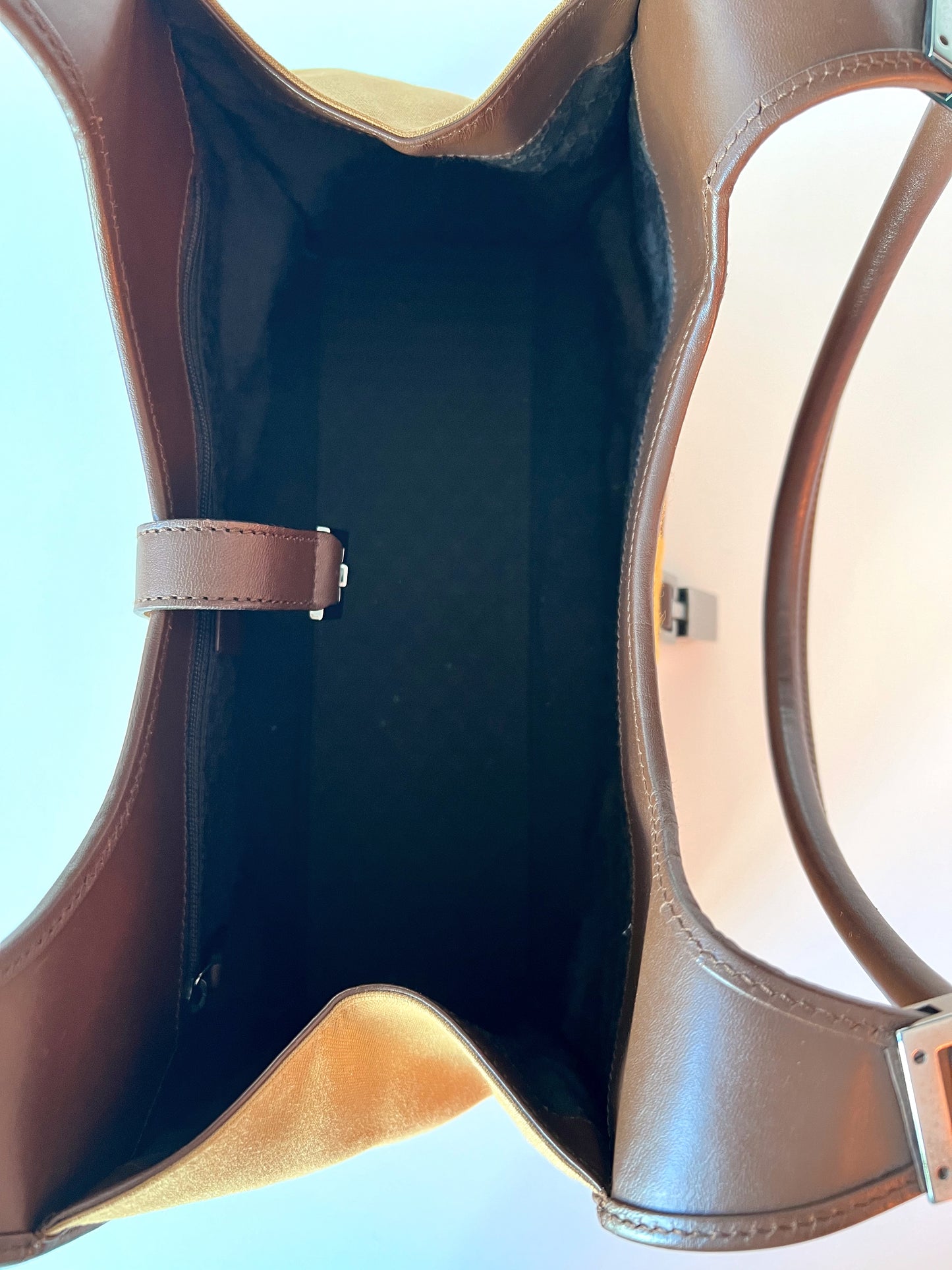 Tan & Yellow Gucci Jackie (SOLD)