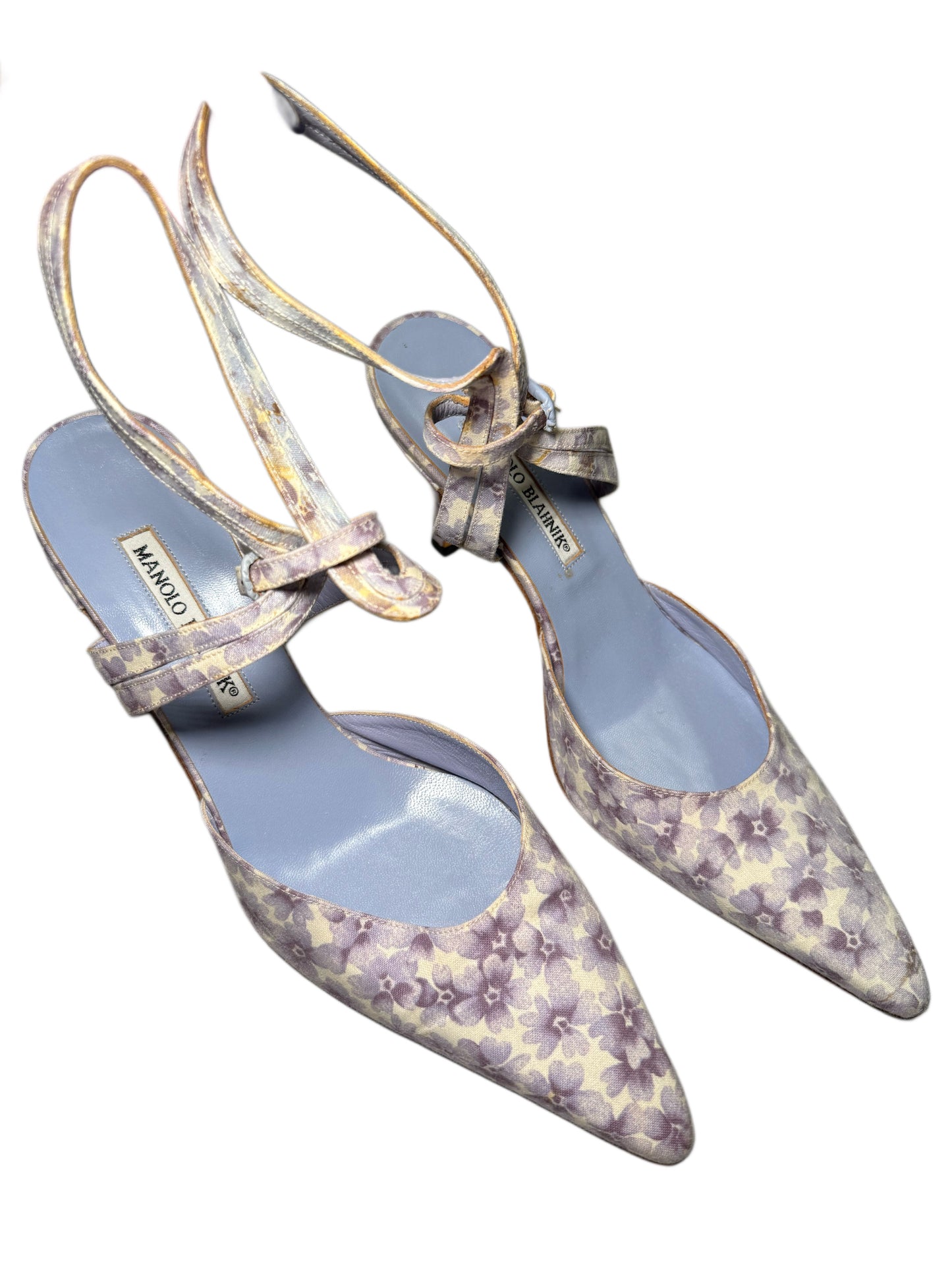 Floral Manolo Blahnik Heels (40)
