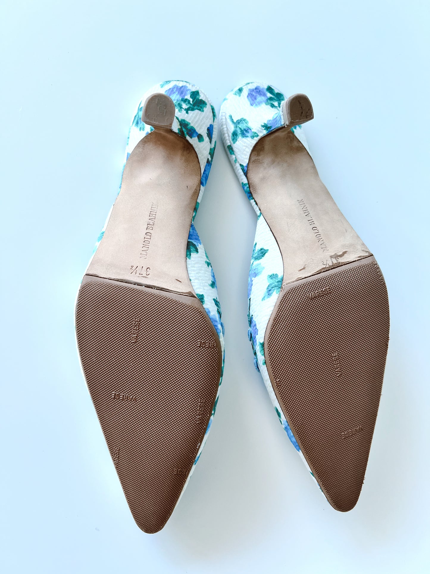 Floral Manolo Blahnik Kitten Heels (37.5) (SOLD)